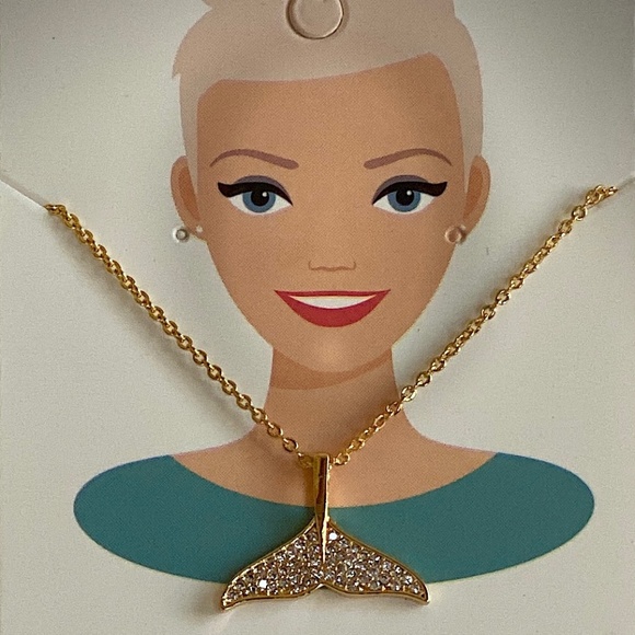 Jewelry - Gold Plated Paver Rhinestone Whale Tail Pendant Necklace #N210